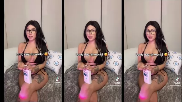 TikTok Slut Big Titties Willow Harper Teases You DONKPARTY